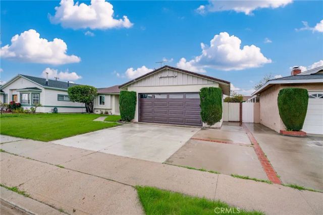 5826 Bolivia, Buena Park, CA 90620