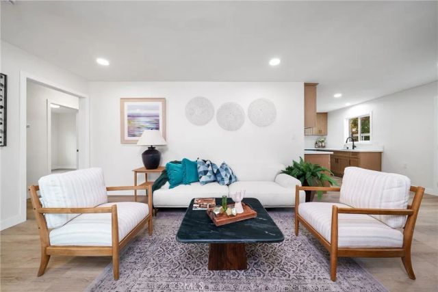 5826 Bolivia, Buena Park, CA 90620