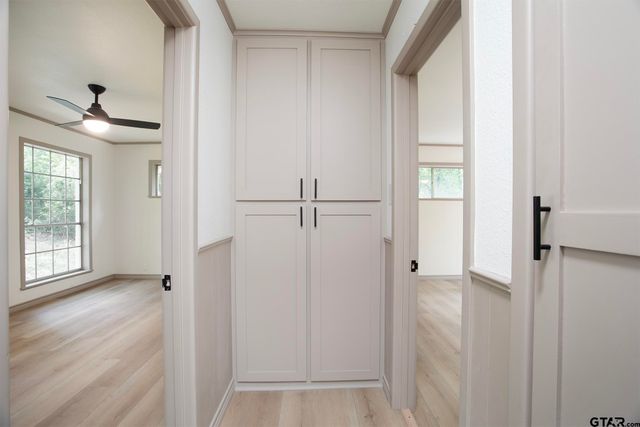 431 Lone Star Ln, Hideaway, TX 75771