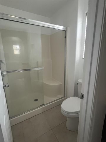 3611 Alcove Way, Clovis, CA 93619