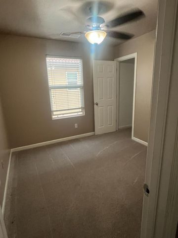 3611 Alcove Way, Clovis, CA 93619