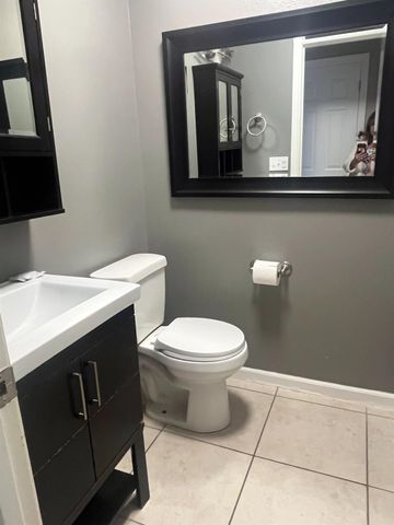 3611 Alcove Way, Clovis, CA 93619