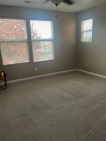 3611 Alcove Way, Clovis, CA 93619