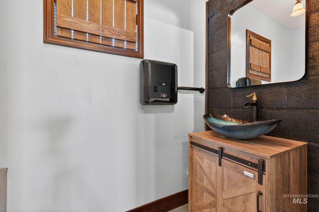 640 E Cedar Street, Pocatello, ID 83201