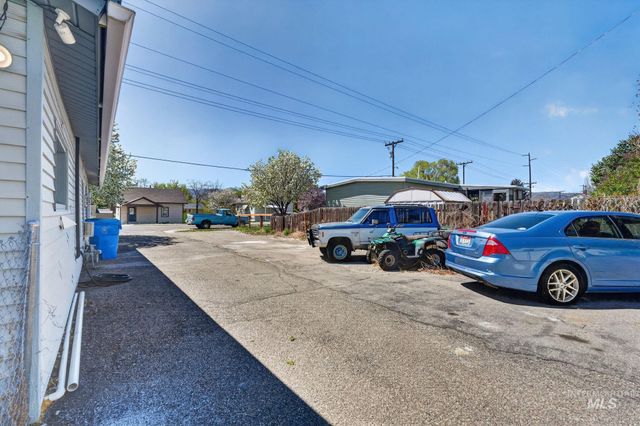 640 E Cedar Street, Pocatello, ID 83201