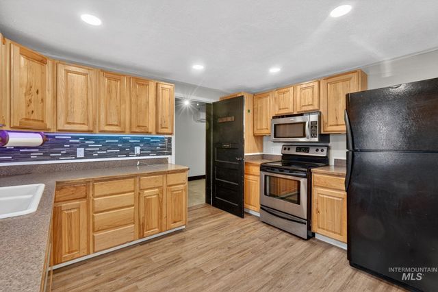 640 E Cedar Street, Pocatello, ID 83201
