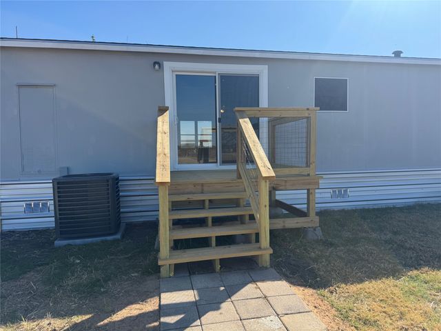 5809 Black Springs Lane, Joshua, TX 76058