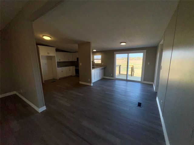 5809 Black Springs Lane, Joshua, TX 76058