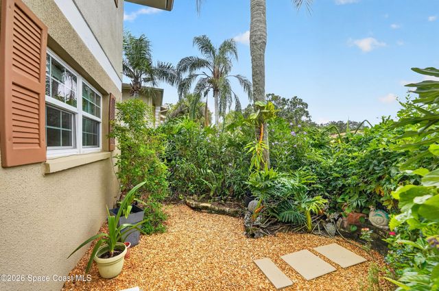 1649 Sunny Brook Lane NE B101, Palm Bay, FL 32905
