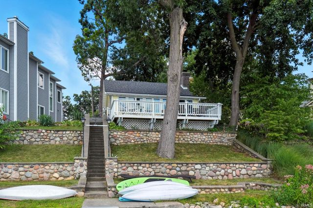 6955 WN Lake Gage Drive, Angola, IN 46703