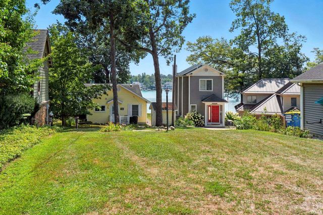6955 WN Lake Gage Drive, Angola, IN 46703