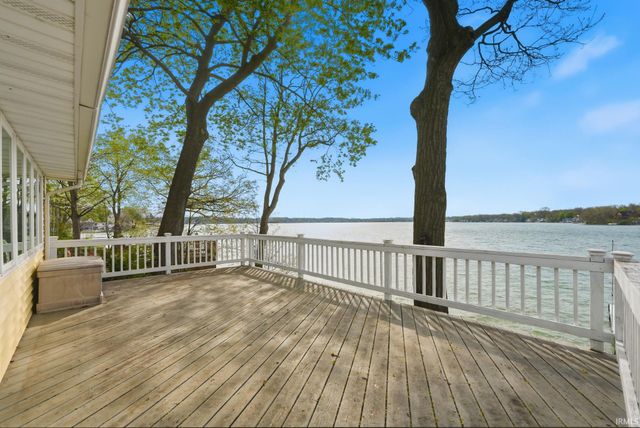 6955 WN Lake Gage Drive, Angola, IN 46703