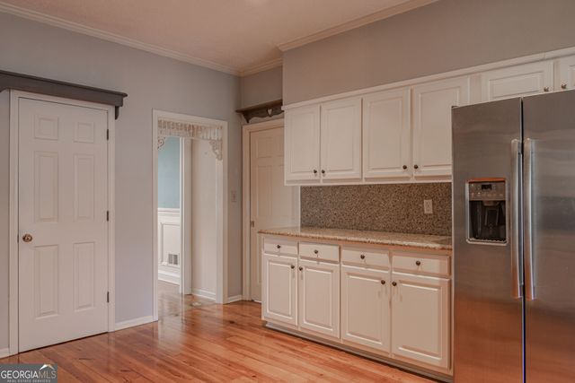 2265 Castle Lake Drive, Tyrone, GA 30290