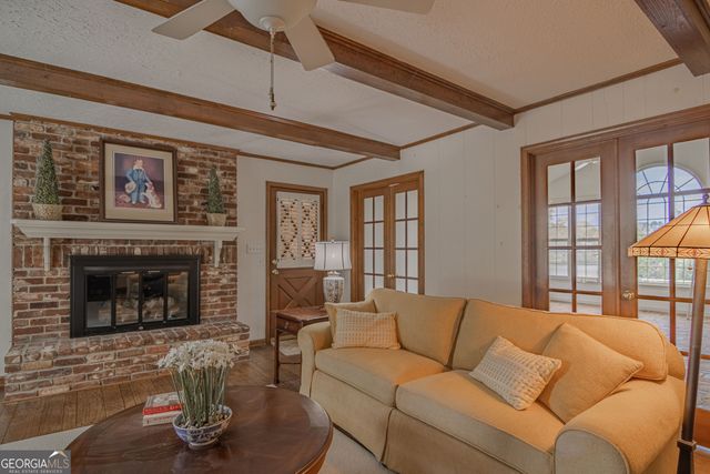 2265 Castle Lake Drive, Tyrone, GA 30290