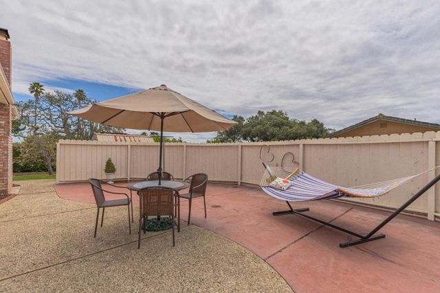 15084 Green Oak Place, Salinas, CA 93907