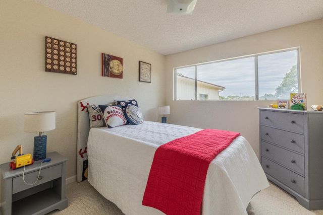 15084 Green Oak Place, Salinas, CA 93907