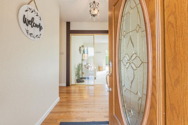 15084 Green Oak Place, Salinas, CA 93907