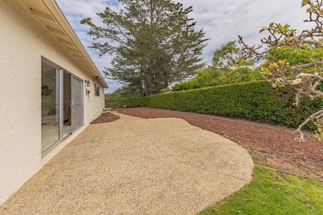 15084 Green Oak Place, Salinas, CA 93907