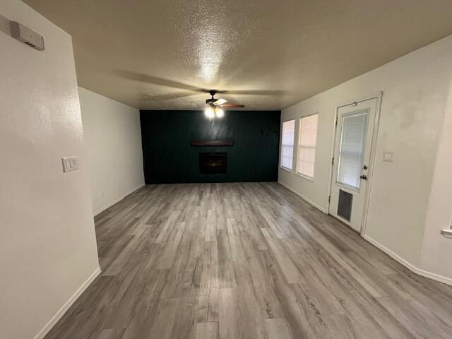 7608 Lakewood Avenue NW, Albuquerque, NM 87120