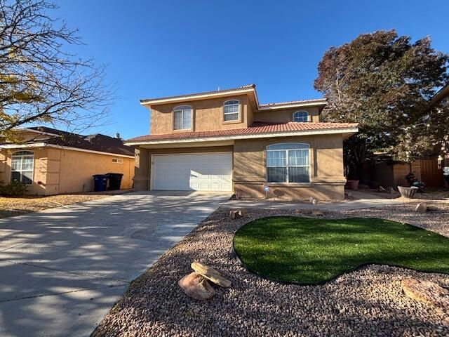 7608 Lakewood Avenue NW, Albuquerque, NM 87120