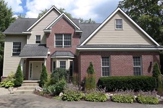 8499 Bishop Road, Brighton, MI 48116