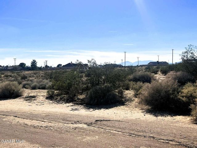 21867 Nelson Drive, California City, CA 93505