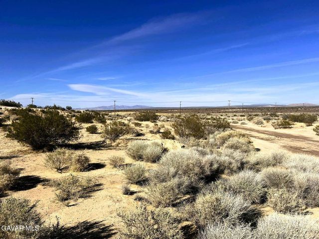 21867 Nelson Drive, California City, CA 93505