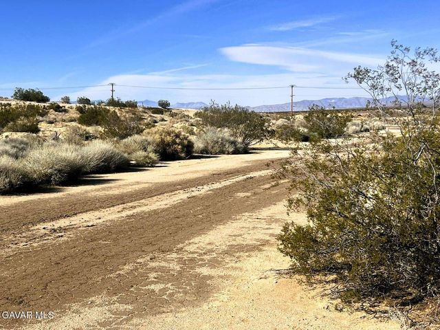 21867 Nelson Drive, California City, CA 93505