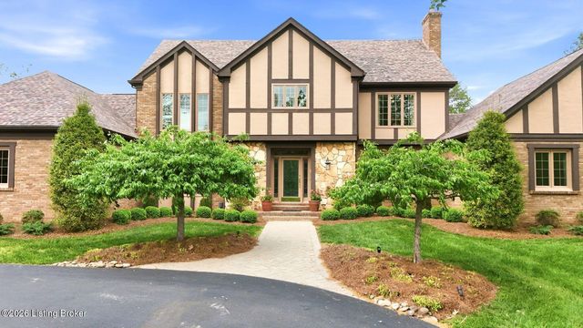 12409 Lucas Ln, Anchorage, KY 40223