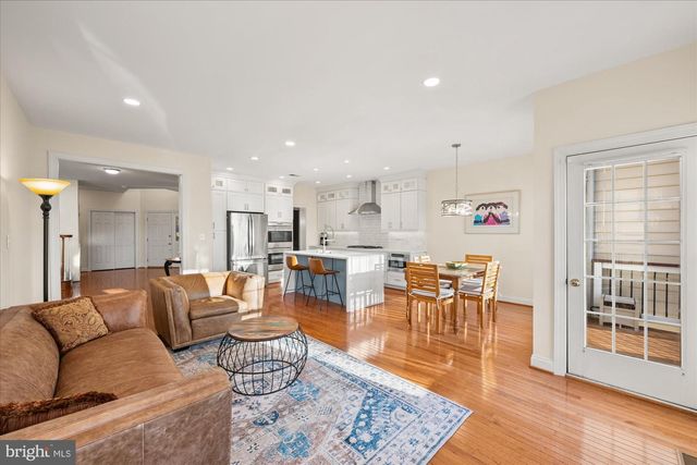 20026 VALHALLA SQ, Ashburn, VA 20147