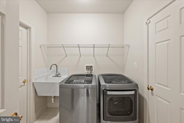 20026 VALHALLA SQ, Ashburn, VA 20147