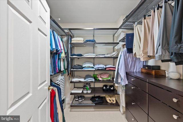 20026 VALHALLA SQ, Ashburn, VA 20147