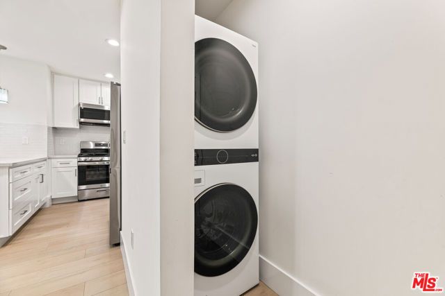 16233 Parthenia Street, North Hills (los Angeles), CA 91343