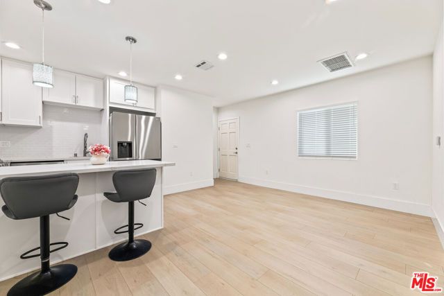 16233 Parthenia Street, North Hills (los Angeles), CA 91343