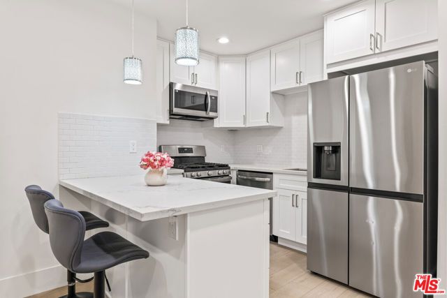 16233 Parthenia Street, North Hills (los Angeles), CA 91343