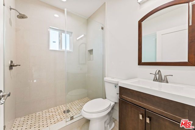 16233 Parthenia Street, North Hills (los Angeles), CA 91343