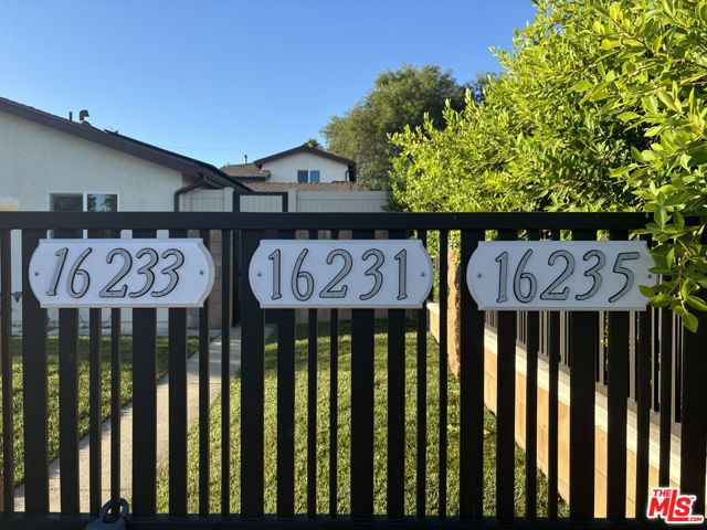 16233 Parthenia Street, North Hills (los Angeles), CA 91343