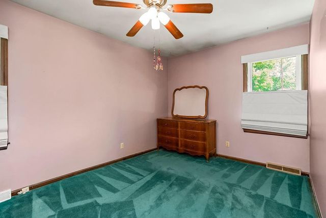 8320 E 133rd Street, Grandview, MO 64030