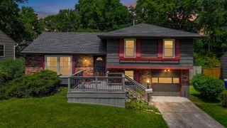8320 E 133rd Street, Grandview, MO 64030