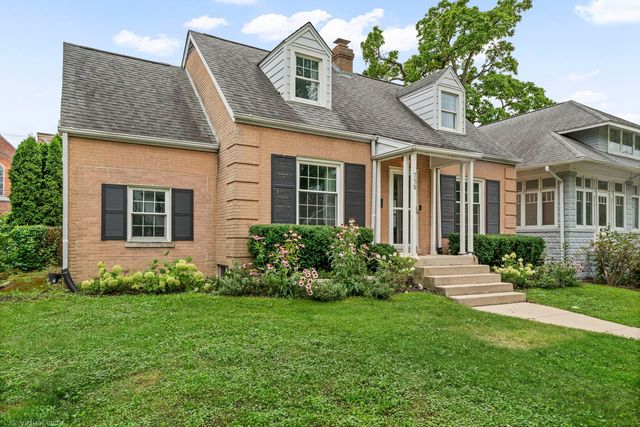 759 Laurel Avenue, Des Plaines, IL 60016