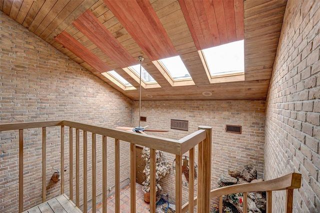 5141 Del Monte Drive, Houston, TX 77056