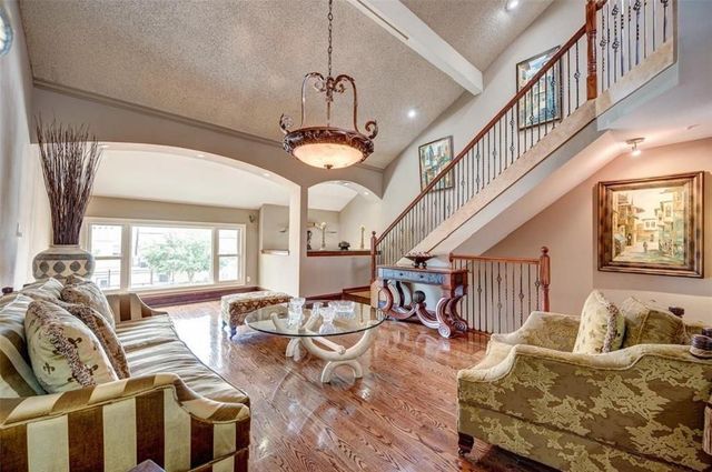 5141 Del Monte Drive, Houston, TX 77056