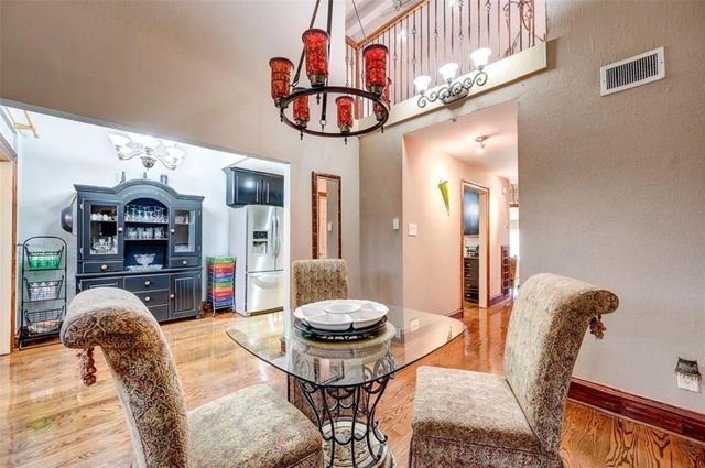 5141 Del Monte Drive, Houston, TX 77056