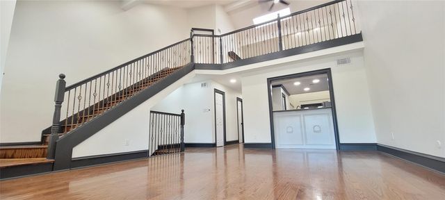 5141 Del Monte Drive, Houston, TX 77056