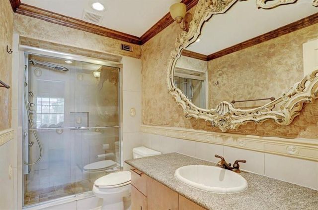 5141 Del Monte Drive, Houston, TX 77056