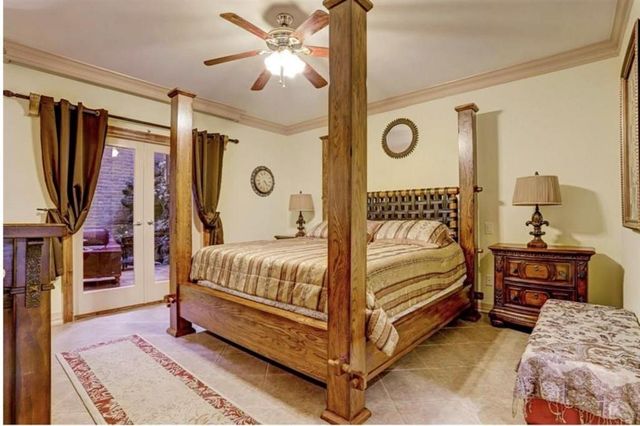 5141 Del Monte Drive, Houston, TX 77056