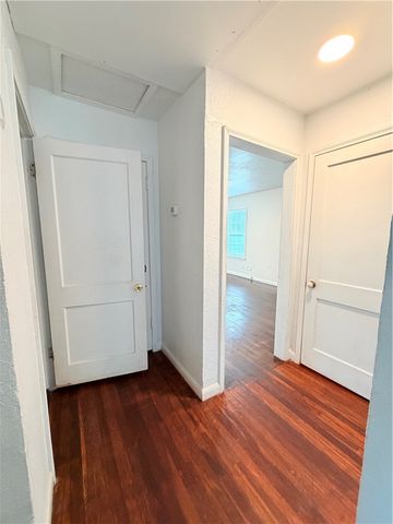 4305 Willow St, Corpus Christi, TX 78411