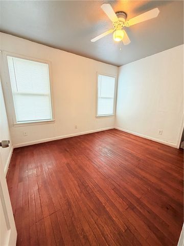 4305 Willow St, Corpus Christi, TX 78411