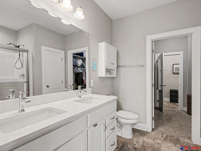 7410 S 184, Omaha, NE 68136