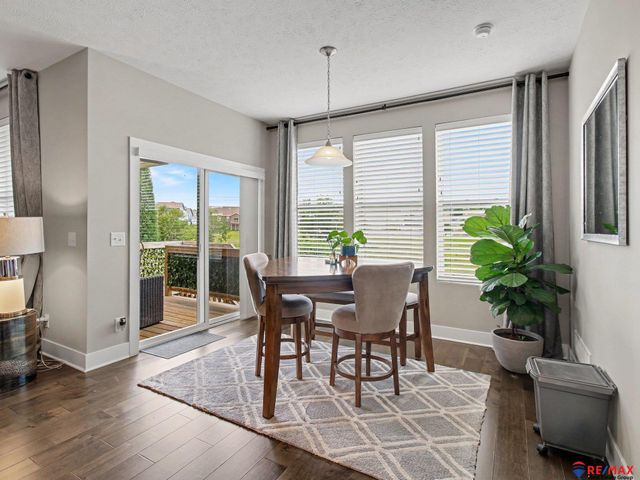 7410 S 184, Omaha, NE 68136